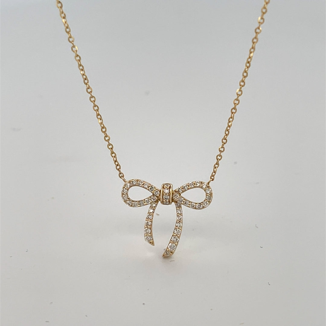 14K Gold 0.25 ct Diamond Lazos Bow Necklace