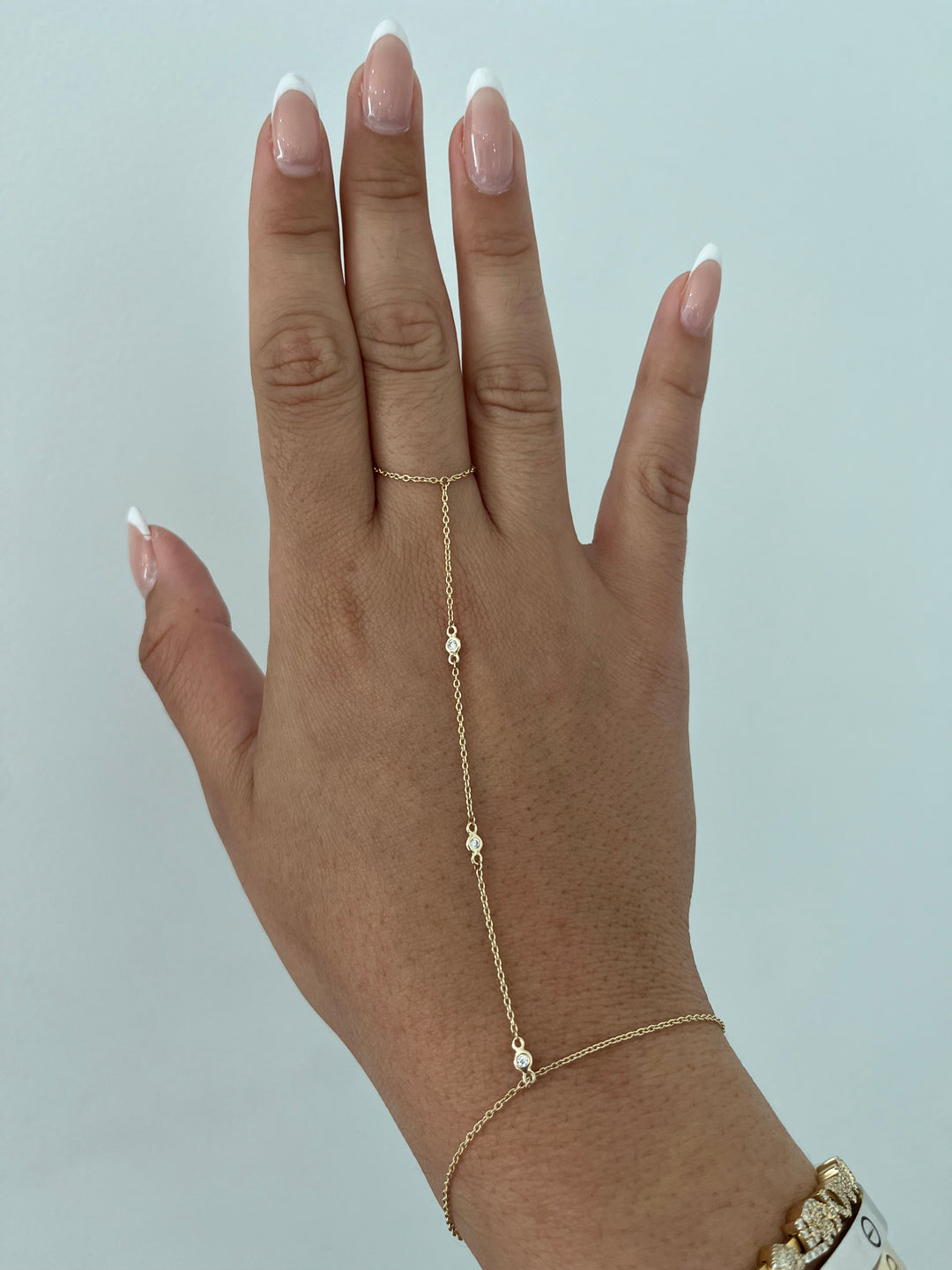 Hand Chain 3 stones Clone bracelet