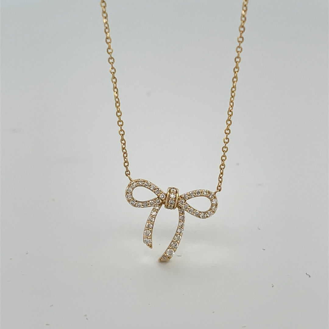 14K Gold 0.25 ct Diamond Lazos Bow Necklace