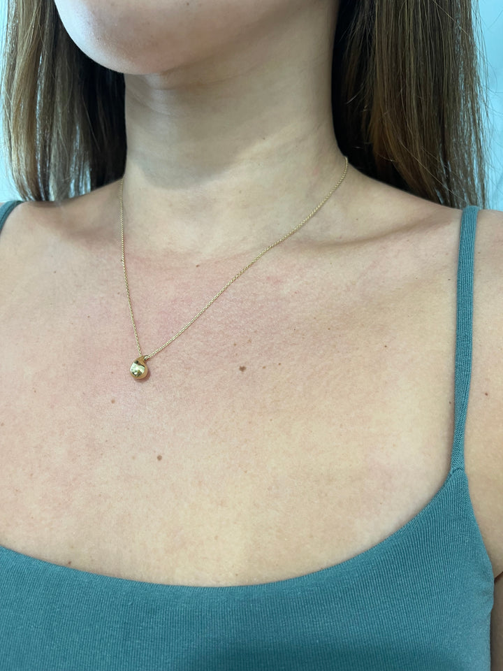 Mini Drop Necklace 14k