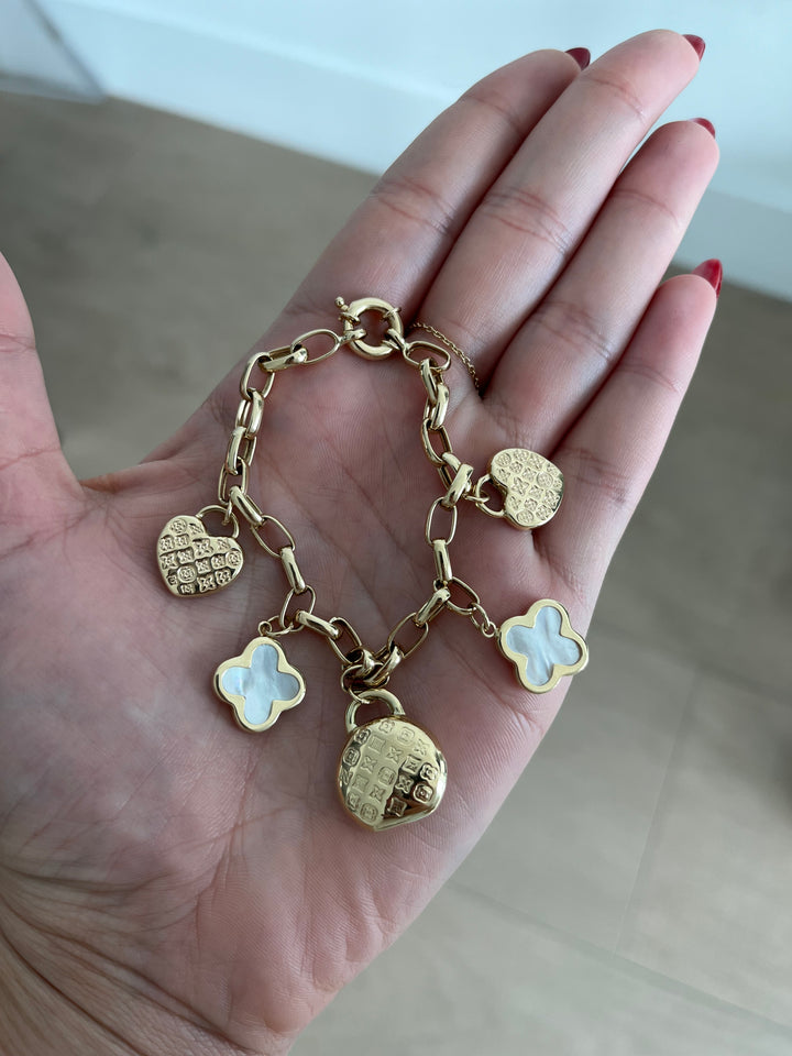 Pulsera charms