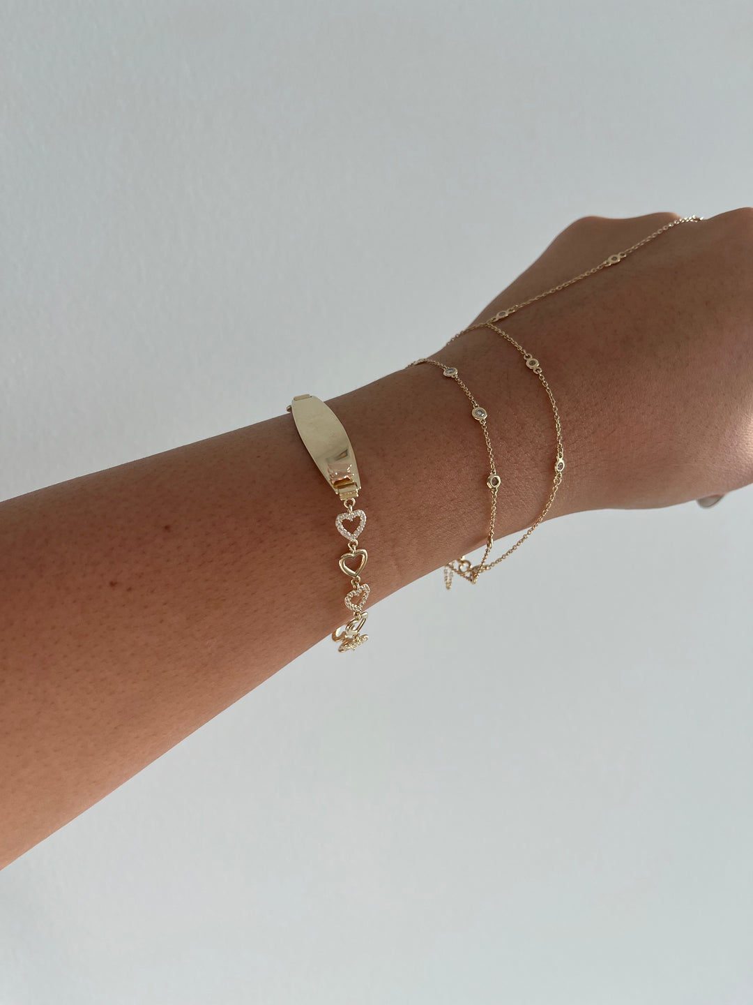 ID Bracelet + Corazones 14K